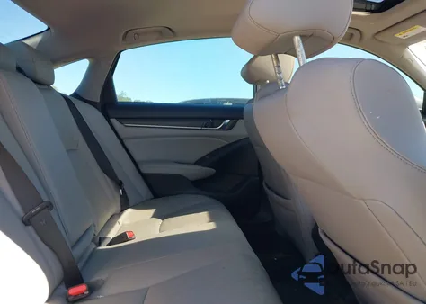 2018 Honda Accord Touring from USA, damaged, VIN 1HGCV1F92JA072843